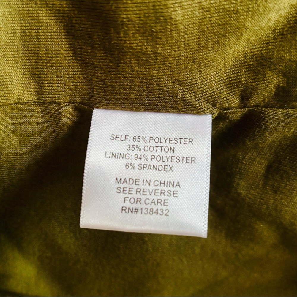 Modcloth Sz M Cropped Fitted Olive Blazer with White Accents - Picture 10 of 10